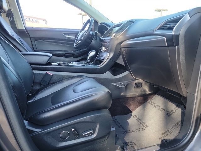 Used 2017 Ford Edge Titanium AWD/4WD image 22