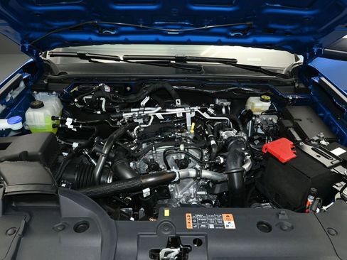 New 2025 Ford Ranger XLT w/ FX4 Off-Road Package image 11