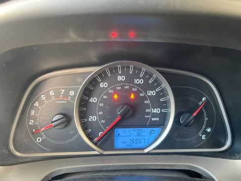 Used 2013 Toyota RAV4 XLE AWD/4WD image 11