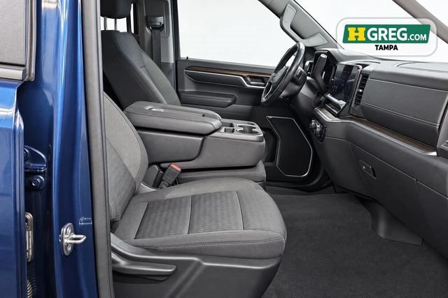 Used 2022 Chevrolet Silverado 1500 LT AWD/4WD image 11