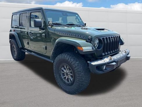 Used 2022 Jeep Wrangler Unlimited Rubicon w/ Trailer Tow Package AWD/4WD image 8