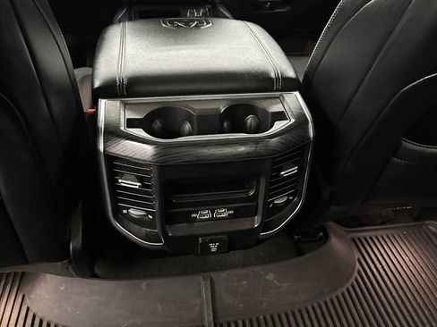 Used 2023 RAM 1500 Laramie AWD/4WD image 26
