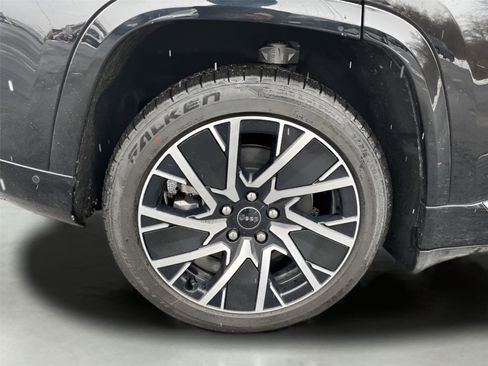 Used 2025 Jeep Wagoneer S Limited image 36