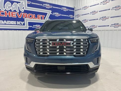 Used 2024 GMC Acadia Denali w/ Super Cruise Package FWD image 9