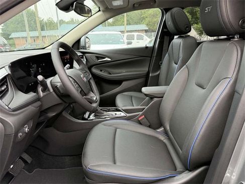 New 2026 Buick Encore GX Sport Touring w/ Advanced Technology Package image 8