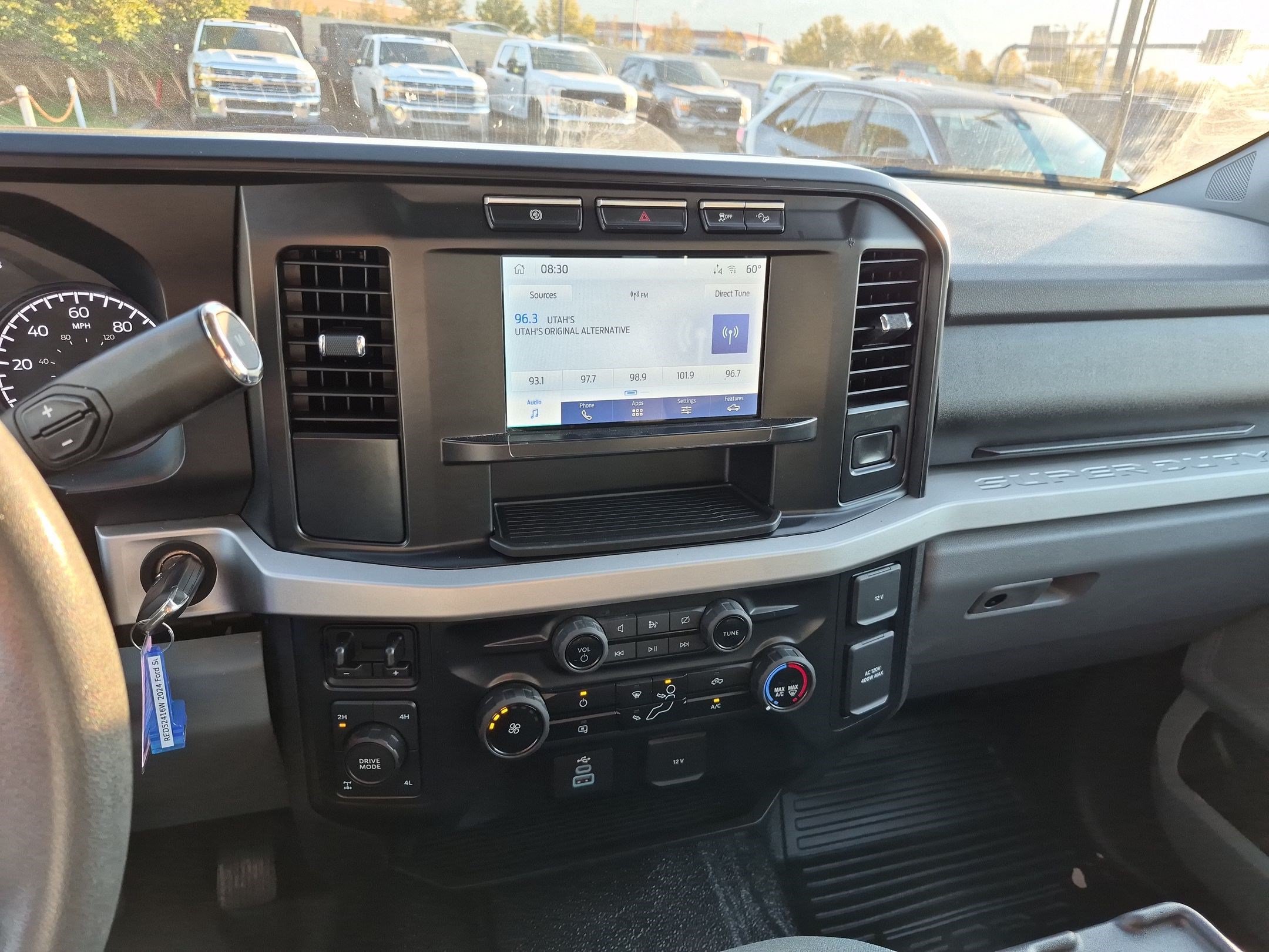 Used 2024 Ford F350 XLT w/ FX4 Off-Road Package AWD/4WD image 26
