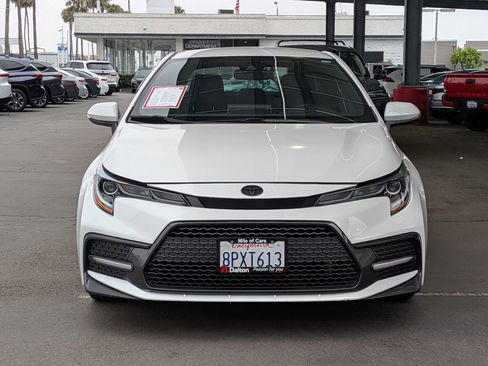 Certified 2020 Toyota Corolla SE FWD image 2