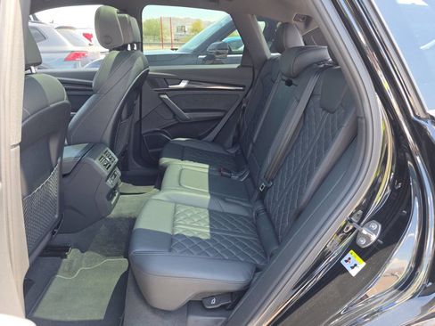 Used 2021 Audi SQ5 Prestige w/ Prestige Package AWD/4WD image 8