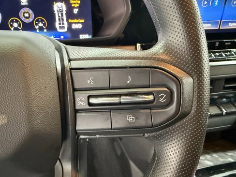 Used 2024 Chevrolet Colorado Trail Boss w/ Advanced Trailering Package image 22