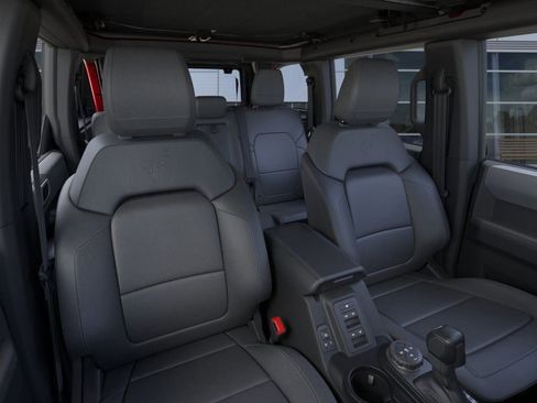 New 2025 Ford Bronco Big Bend w/ Black Diamond Package image 10