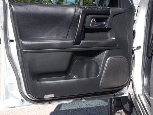 Used 2022 Toyota 4Runner TRD Off-Road Premium w/ Moonroof Package image 16