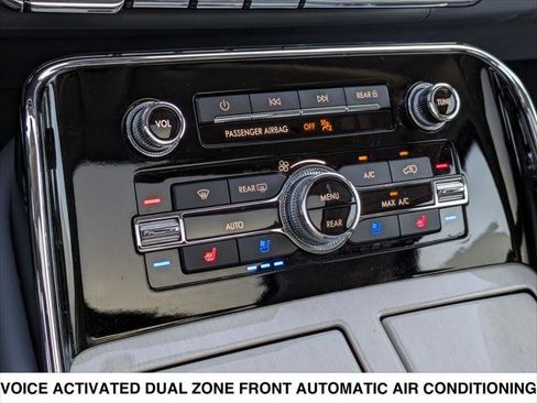 Used 2023 Lincoln Navigator Black Label image 23