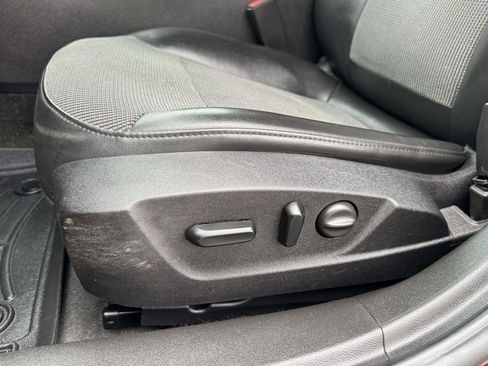 Used 2015 Chevrolet Malibu LT image 18