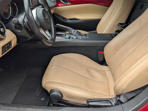 Used 2017 MAZDA MX-5 Miata RF Grand Touring RWD image 14