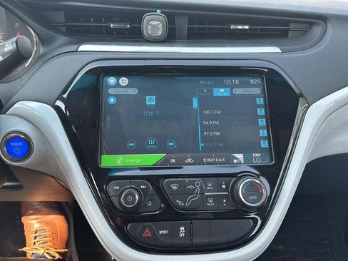 Used 2018 Chevrolet Bolt LT FWD image 13