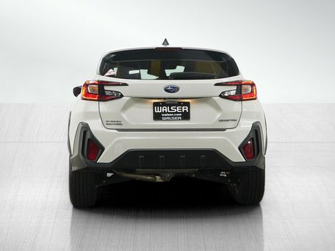 Used 2024 Subaru Crosstrek 2.0i image 4