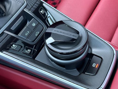 Certified 2024 Porsche 911 Carrera 4S image 25