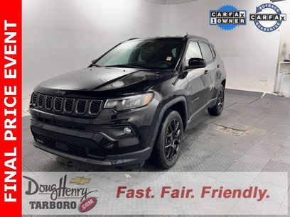 Used 2025 Jeep Compass Latitude w/ Altitude Special Edition