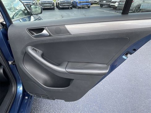 Used 2018 Volkswagen Jetta S image 22