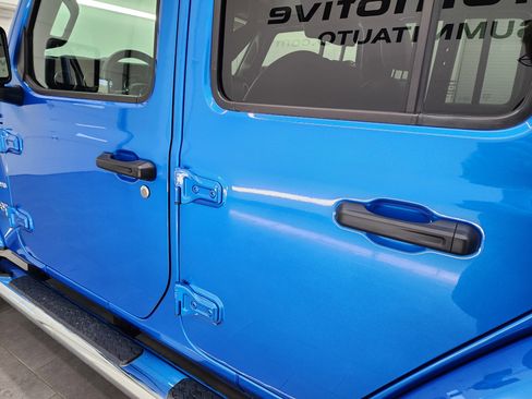 Used 2022 Jeep Wrangler Unlimited Sahara w/ LED Lighting Group image 28