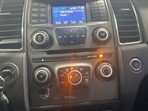 Used 2014 Ford Taurus Police Interceptor AWD image 21