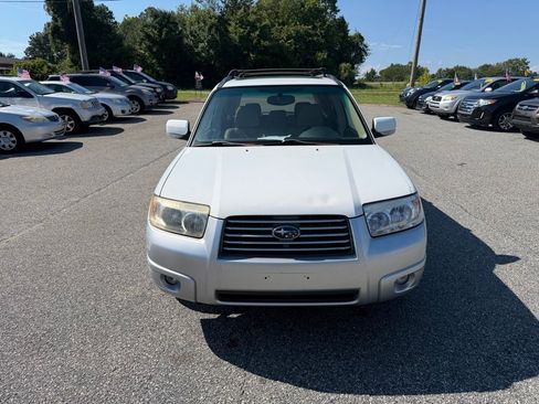 Used 2006 Subaru Forester 2.5X L.L. Bean AWD/4WD image 8