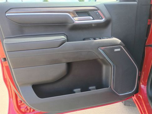 Used 2022 Chevrolet Silverado 1500 LT Trail Boss w/ LT Trail Boss Premium Package image 8