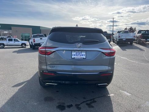 Used 2021 Buick Enclave Essence AWD/4WD image 11