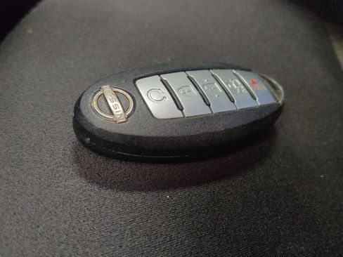 Used 2024 Nissan Altima 2.5 S FWD image 32