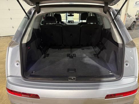 Used 2018 Audi Q7 3.0T Prestige w/ Prestige Package image 35