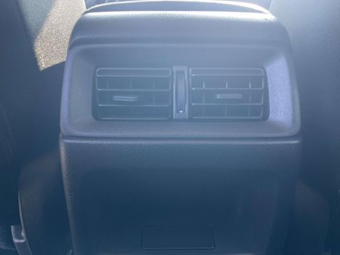 Used 2023 Honda CR-V LX image 10