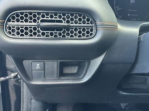 Used 2023 Honda HR-V Sport image 15