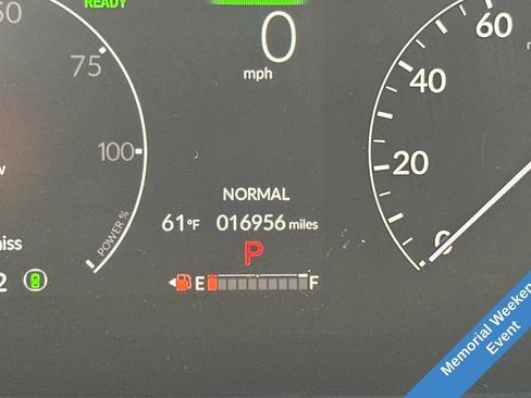 Used 2024 Honda CR-V Sport Touring image 30