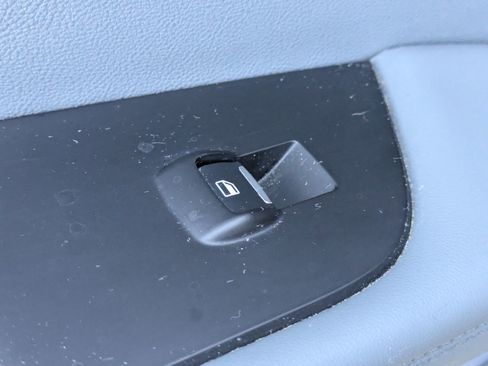 Used 2021 Lincoln Nautilus Reserve image 27