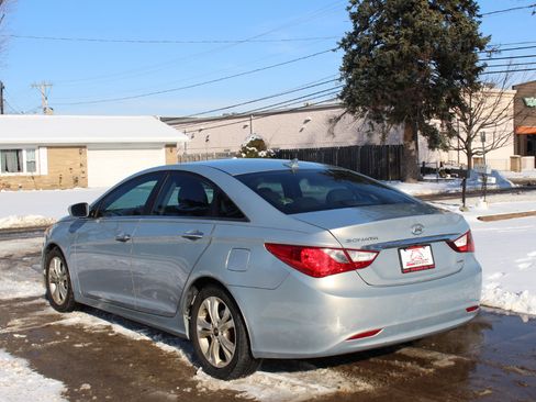 Used 2011 Hyundai Sonata Limited w/ Navigation Pkg 5 image 7