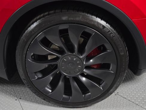 Used 2022 Tesla Model Y Performance AWD/4WD image 10