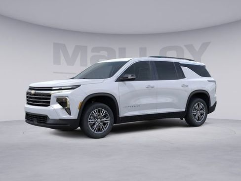 New 2026 Chevrolet Traverse LT AWD/4WD image 3