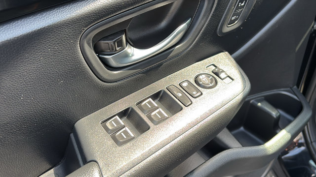 Used 2023 Honda Pilot EX-L image 9