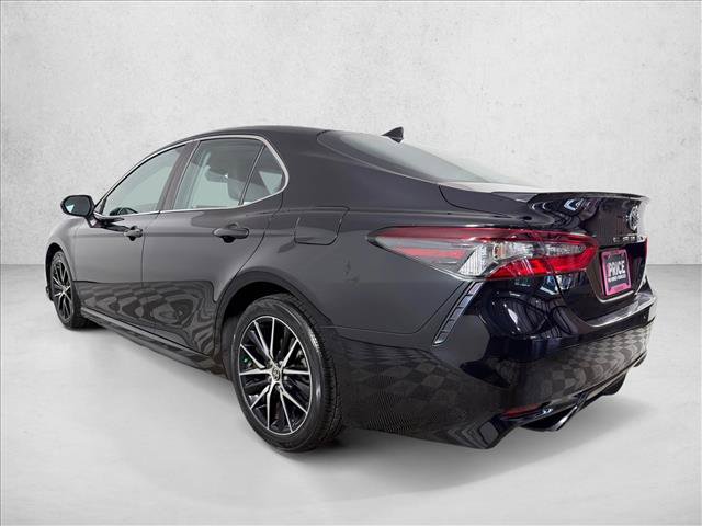 Used 2021 Toyota Camry SE FWD image 5