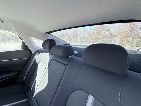 Certified 2023 Hyundai Sonata SEL w/ Preferred Accessory Package image 29