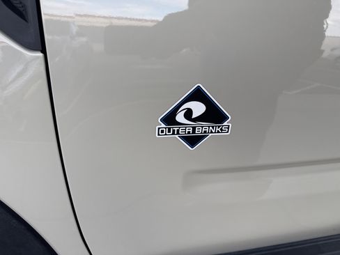 Used 2024 Ford Bronco Sport Outer Banks w/ Tech Package image 7