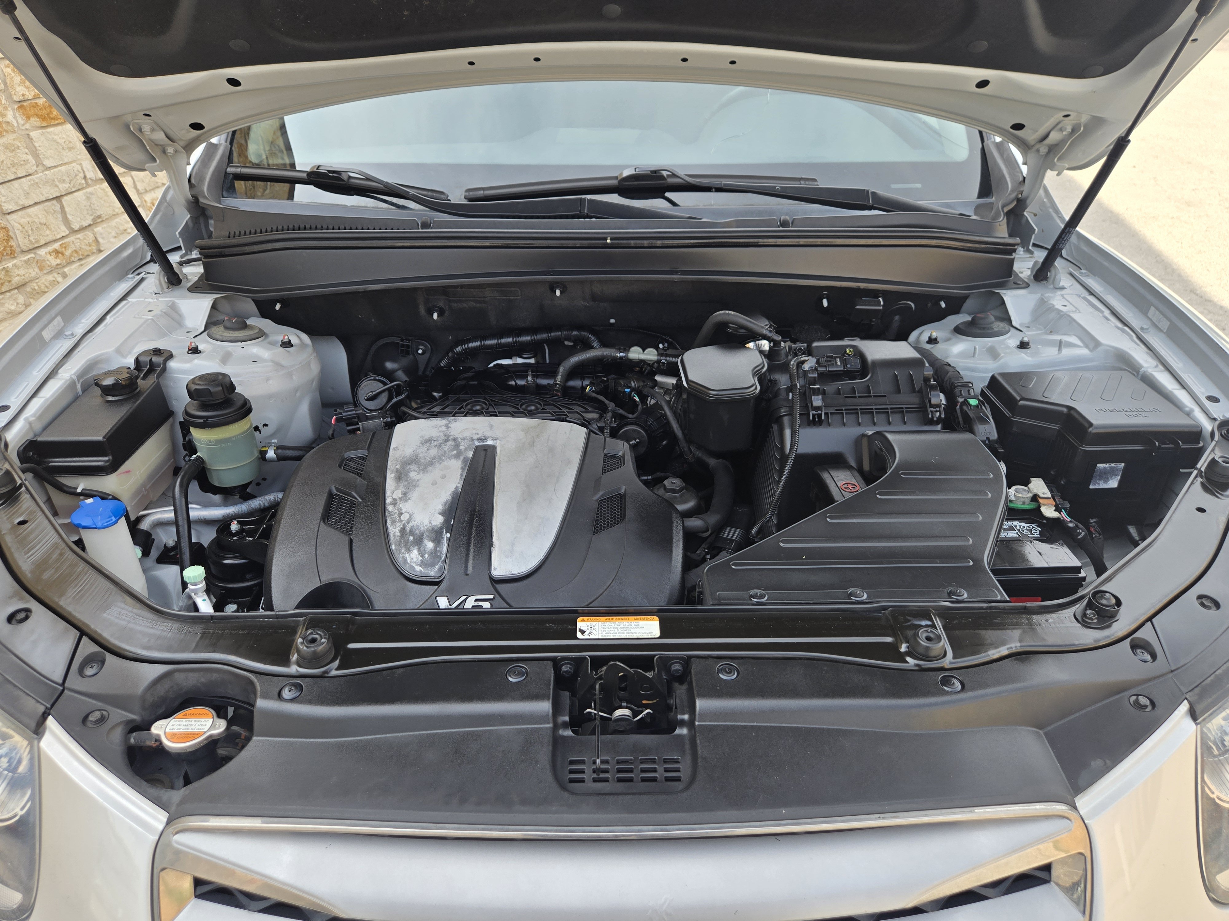 Used 2012 Hyundai Santa Fe Limited FWD image 15