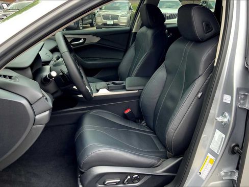 New 2025 Acura TLX w/ Technology Package FWD image 17