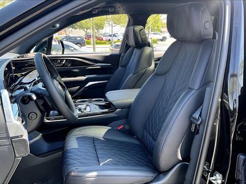 New 2026 Cadillac Escalade IQL Luxury w/ LPO, Floor Liner Package AWD/4WD image 12