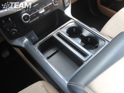 Used 2022 Ford F150 XLT w/ Equipment Group 301A Mid AWD/4WD image 18