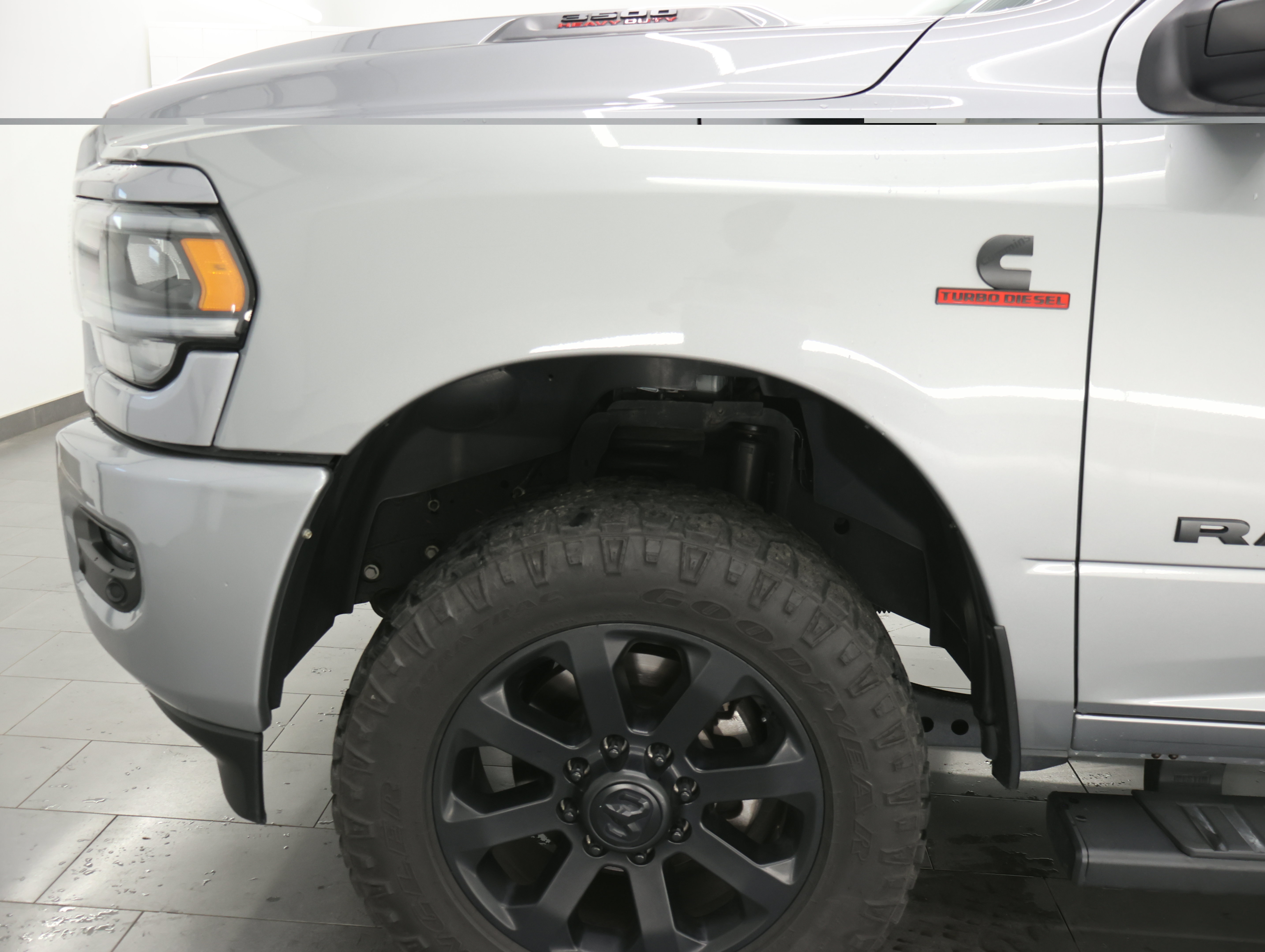 Used 2023 RAM 3500 Laramie AWD/4WD image 34