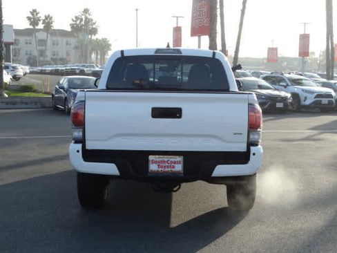 Certified 2023 Toyota Tacoma TRD Sport image 12