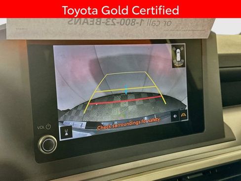 Certified 2024 Toyota Tacoma SR5 AWD/4WD image 15