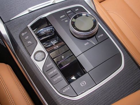 Used 2026 BMW i4 xDrive40i w/ M Sport Package image 19