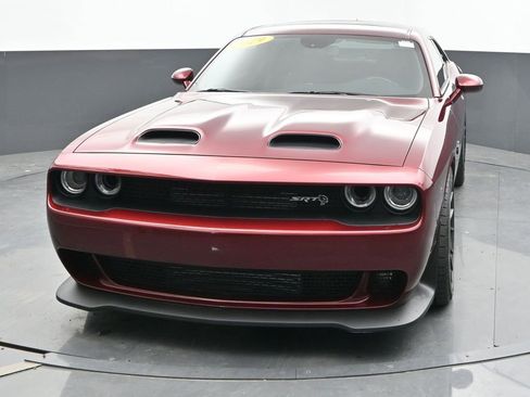 Used 2019 Dodge Challenger SRT Hellcat Redeye RWD image 4